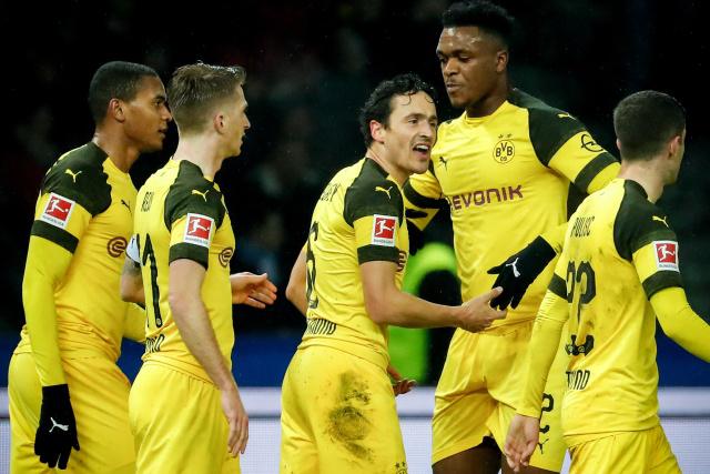 琼斯34+13+10新疆不敌深圳 沈梓捷12+8+5帽